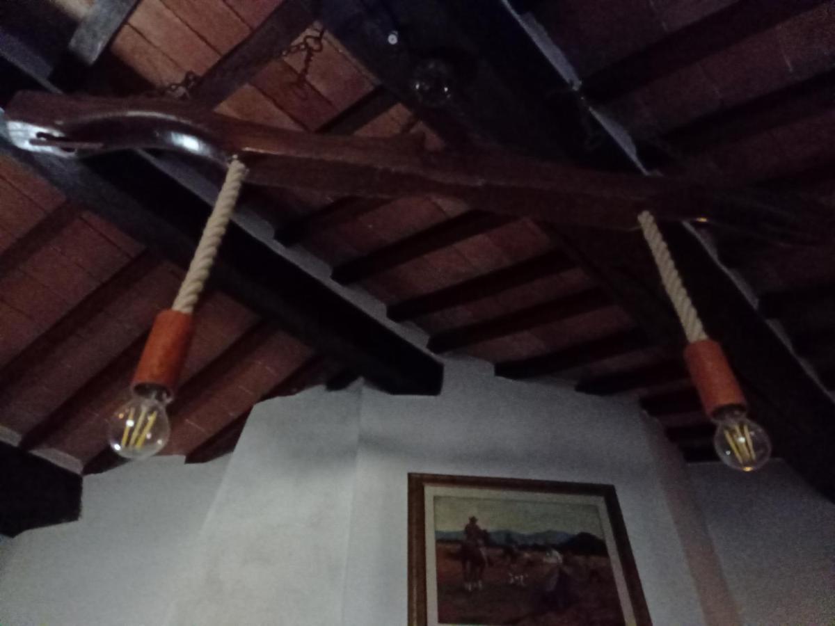 Il Borgo Del Lupo Villa Sarteano Luaran gambar